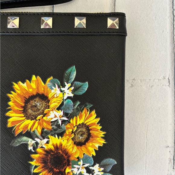 White House Black Market Black Clutch with Sunflower Design - Picture 4 of 10